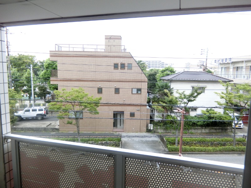 イーストアベニュー3階 ※同タイプの違うお部屋のお写真です。