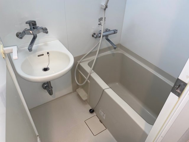 パレステュディオ市谷仲之町 ※過去退去時のお写真です（原状回復前）