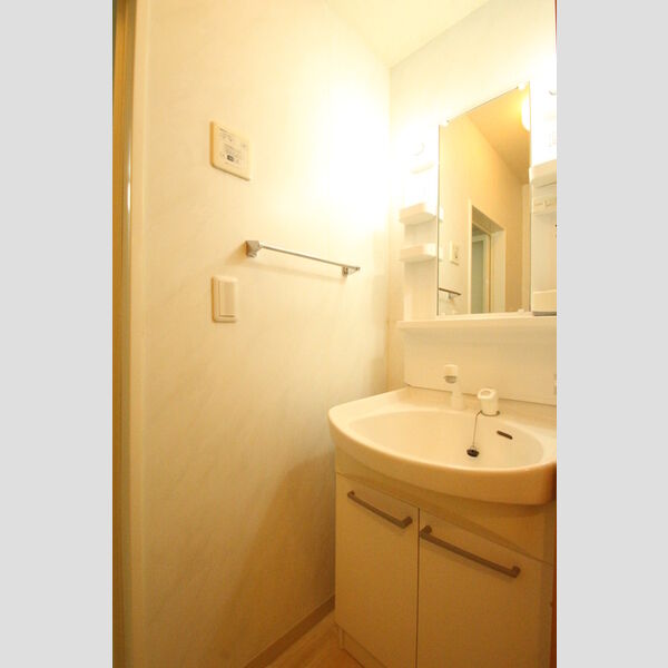 ルポゼ東中山 洗面