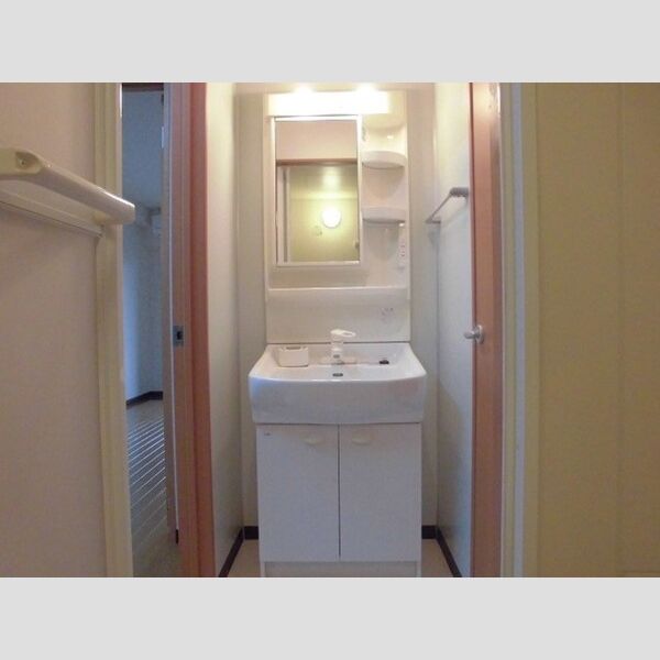 さがみ野セントラルビル　Ⅱ305号室 ■独立洗面台ついています■