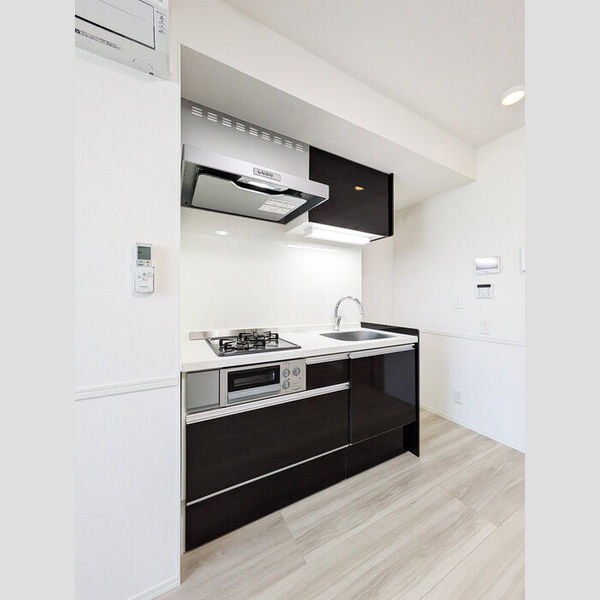 グラナーデ高野台302号室 キッチン