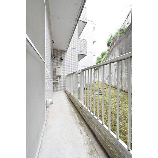 ラ・レジダンス・ド・鷺沼 バルコニー