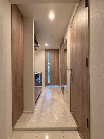 ガーラ行徳グランドステージ2階 玄関