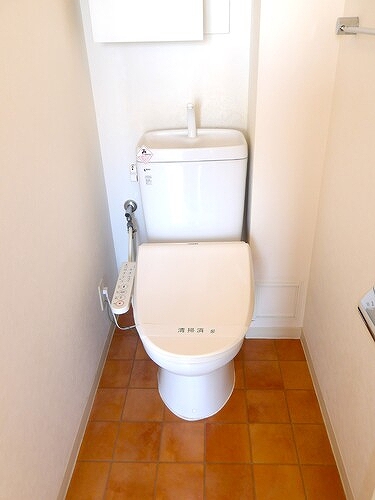 エクシオ中浦和レジデンス トイレ　※2025年10月撮影