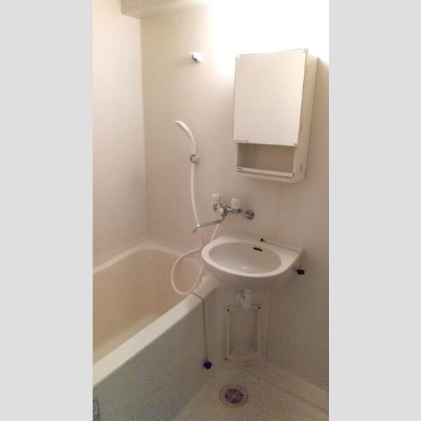 カスタリア野毛山 浴室