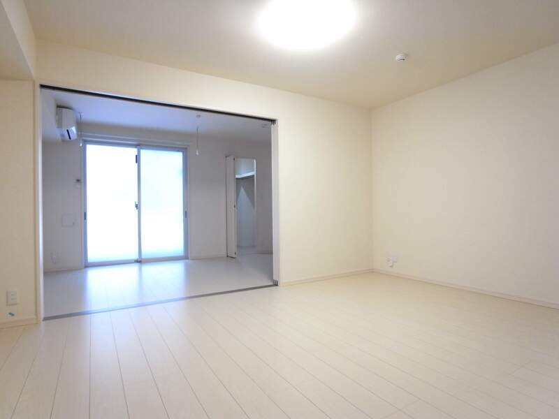 リブリ・根岸 CEREZO 内観