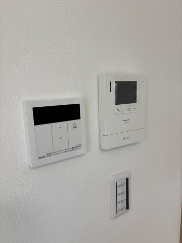 Ｆｌａｔ八千代村上0201号室 モニター付きの為、訪問者の確認ができます！