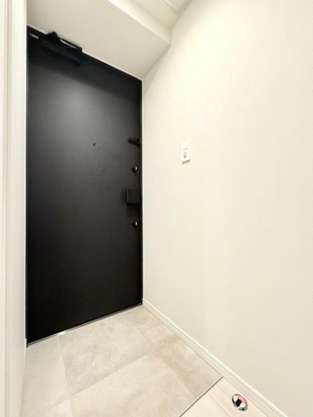 Ｌａ　Ｐｅｒｌａ　Ｙｏｔｓｕｙａ5階 玄関