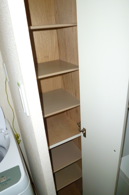 レオパレスパークサイド205号室 駐輪場