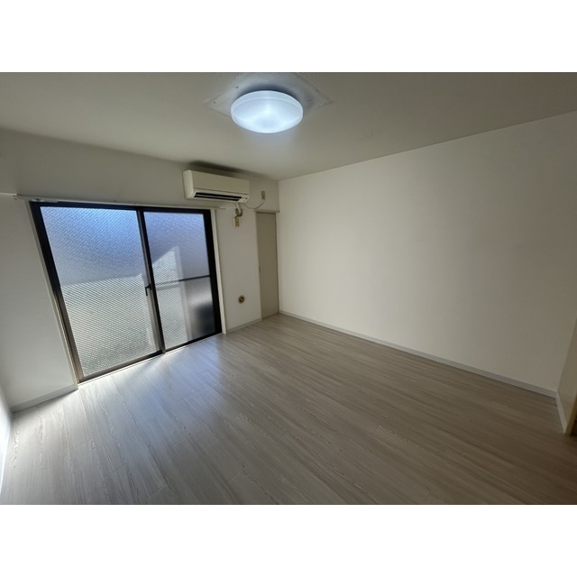 COOP　KAZUMI105号室 リビング