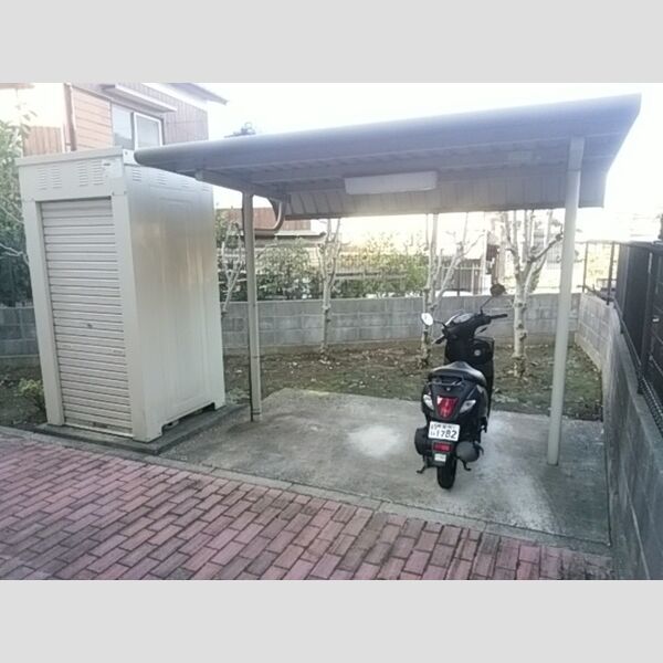 パストラル　参番館 駐輪場