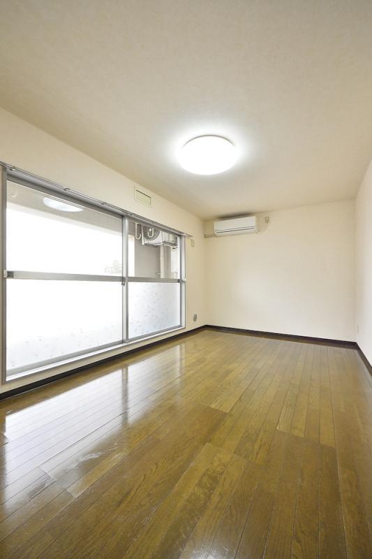 グリーンウェーブ北の台 居室、リビング