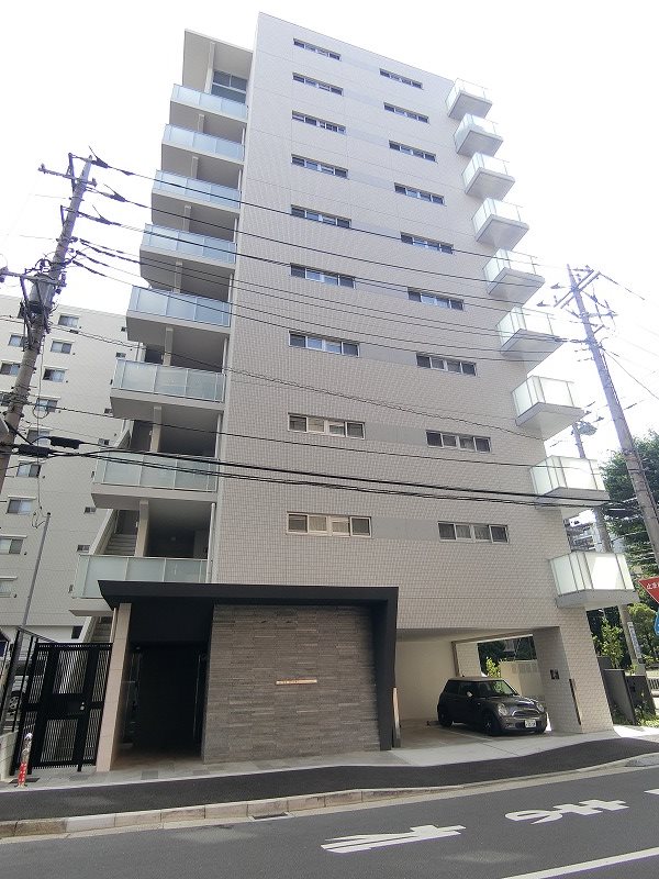 ブルーブラン新横浜 外観