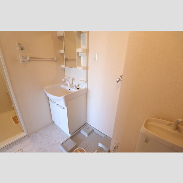 ヴァーチュー 洗髪洗面化粧台