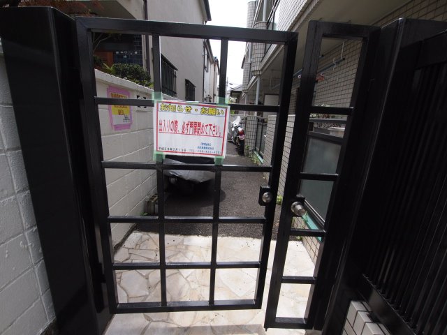 第一イーストプラザ エントランス