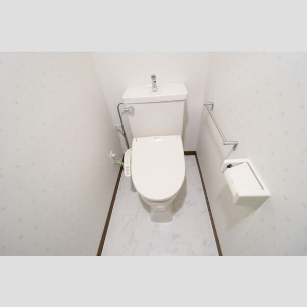 オーシャンビュー壱番館1303号室 温水洗浄暖房便座