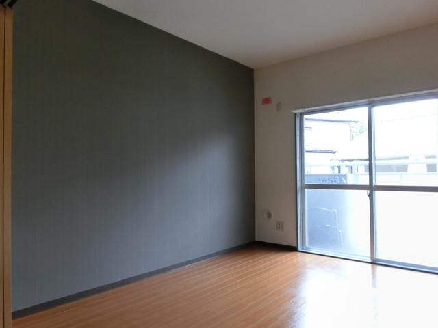 アムールキタイ0102号室 洋室１　※現況優先