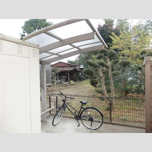 パームヒルズ 駐輪場