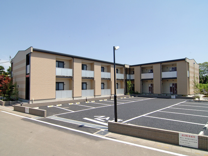 レオパレスマンダリーヌⅡの外観画像