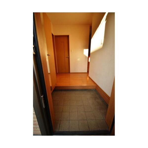 ハイム西鎌倉 玄関