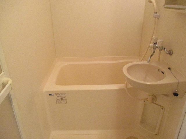 リヴェール湘南0703号室 洗面