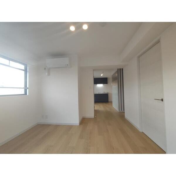 寿ビル403号室 リビング