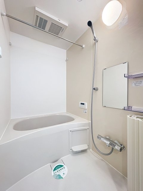 ソルナクレイシア巣鴨2階 お風呂