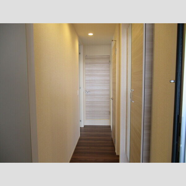 D-ROOM　IGODAI 玄関