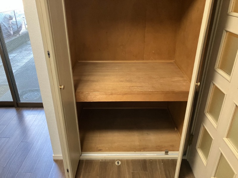 ホワイトウイング1階 収納