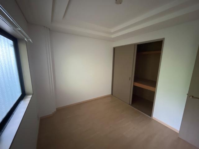 グリーンプレイス205号室 洋室