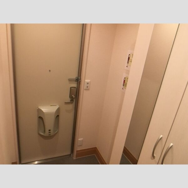 エクレール　Ⅱ 玄関内側