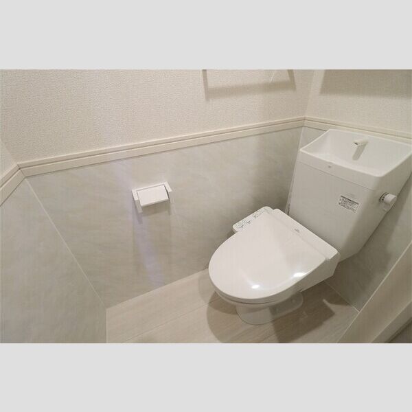 D-KISARIA　WⅠ205号室 トイレ