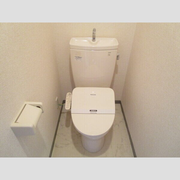 エスペランサ302号室 温水洗浄暖房便座