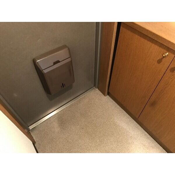 ヴィルヌーブ 305号室