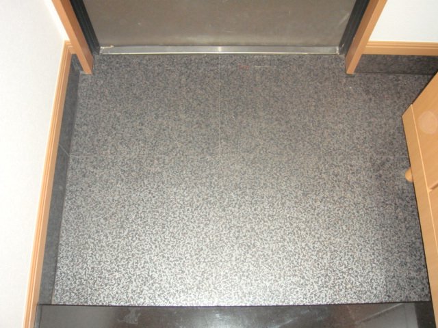 ガーデニングヒルズ 玄関