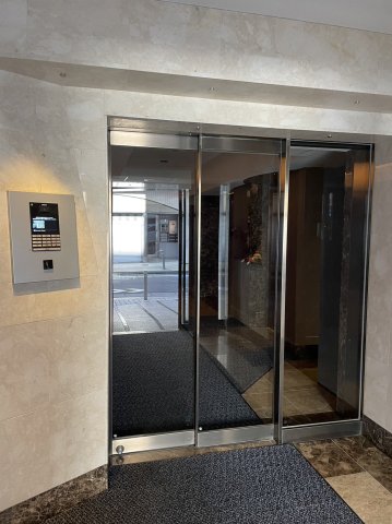 ラフィネ・パルク荻窪5階 エントランス