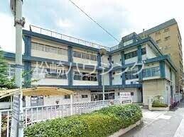 ハイツミハマ2階 中野区立野方図書館