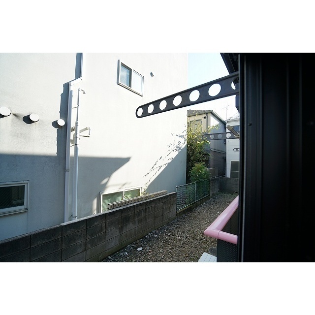 ディアス高野台0103号室 外に洗濯物干せます