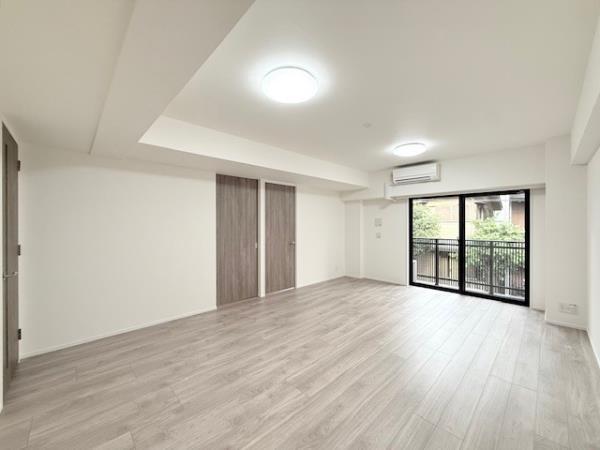 エレミ本蓮沼2階 リビング