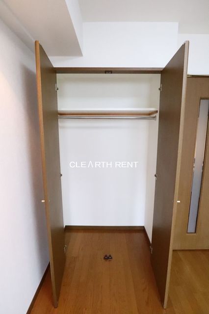 パレステュディオ新宿パークサイド7階 大型クローゼット