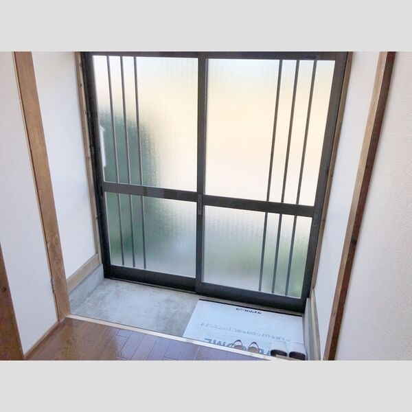 鶴岡貸家　1号 玄関