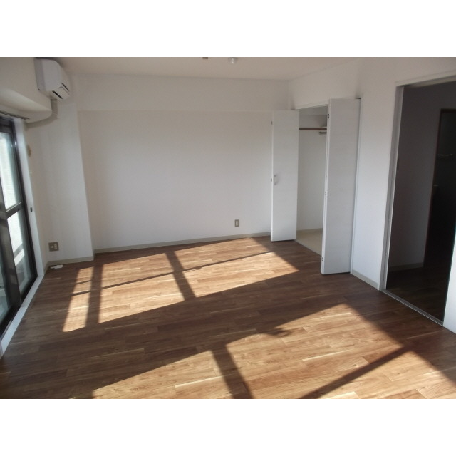 リアライズ伊勢原0605号室 内観