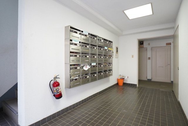 ラ・カーサ1階 エントランス