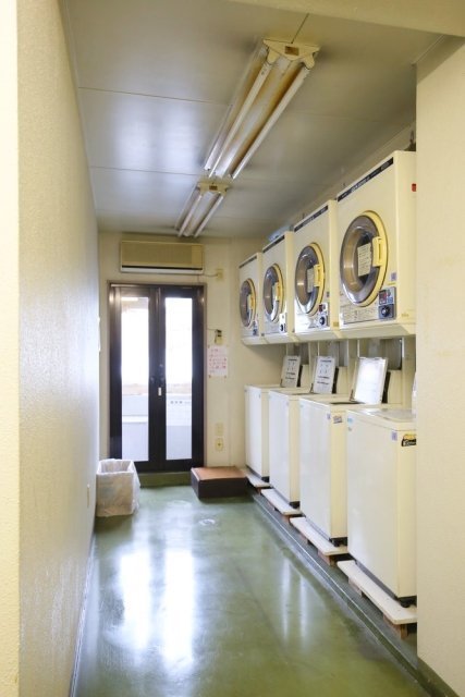 ハイステート池袋9階 コインランドリー