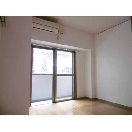 メゾンドロゼ0202号室 居室