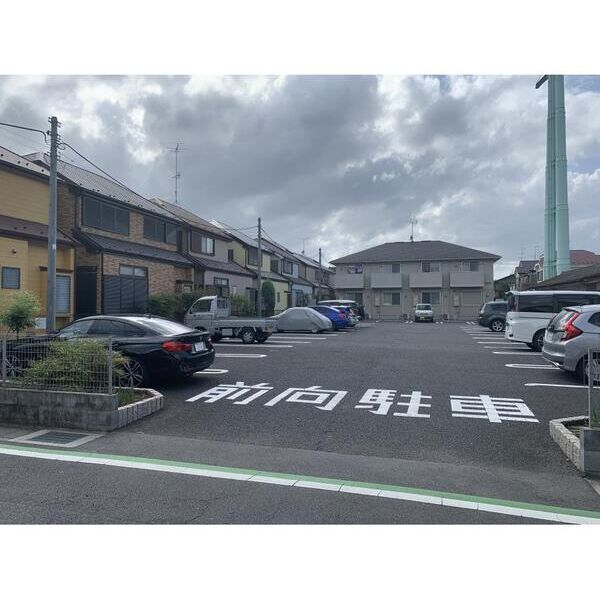 サン　マルツァーノ 駐車場