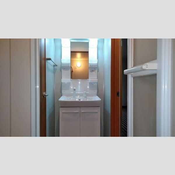 さがみ野セントラルビル　Ⅱ304号室 ■洗面化粧台交換しました(2018年11月)■