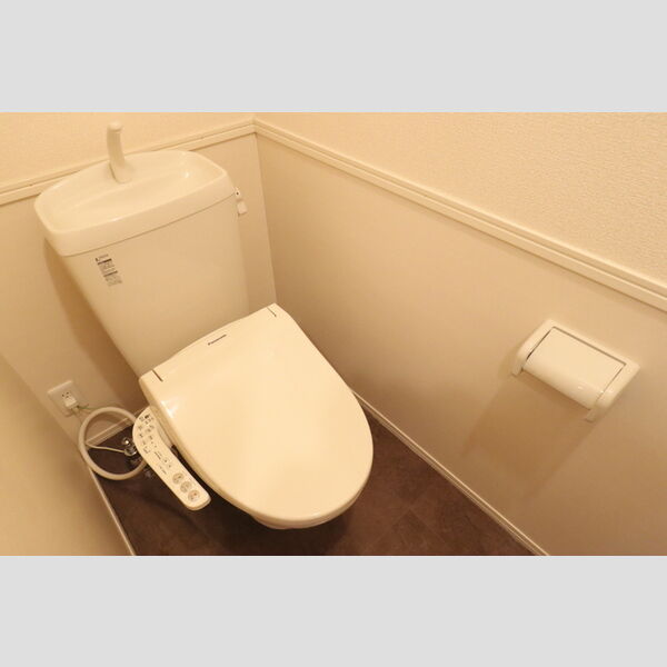 ウィット吉川　A 温水洗浄暖房便座