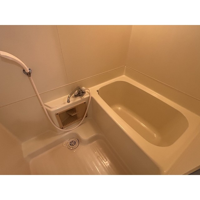 ホワイトパレス大宮206号室 お風呂