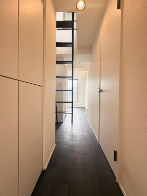 レジディア恵比寿Ⅲ9階 廊下